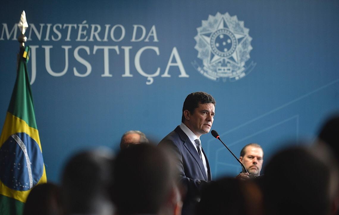 Resultado de imagem para MinistÃ©rio divulga regras para policiamento comunitÃ¡rio