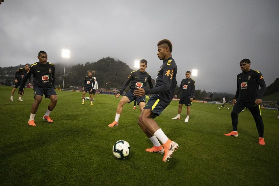 Treino da SeleÃ§Ã£o Brasileira na tarde desta segunda-feira (3)