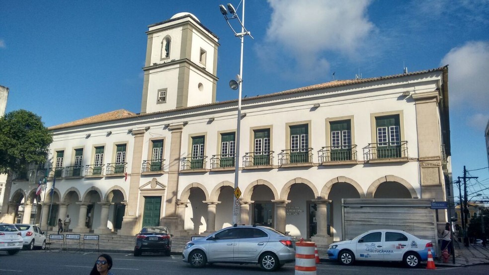 MP aponta excesso de cargos comissionados na CÃ¢mara de Salvador e ajuÃ­za aÃ§Ã£o de inconstitucionalidade. (Foto: Maiana Belo/G1)