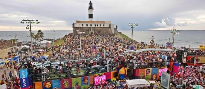 Resultado de imagem para Receptivo especial terÃ¡ mais de 200 profissionais para atender turistas durante o Carnaval