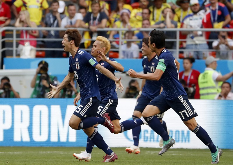 Resultado de imagem para JapÃ£o surpreende e vence a ColÃ´mbia por 2 a 1