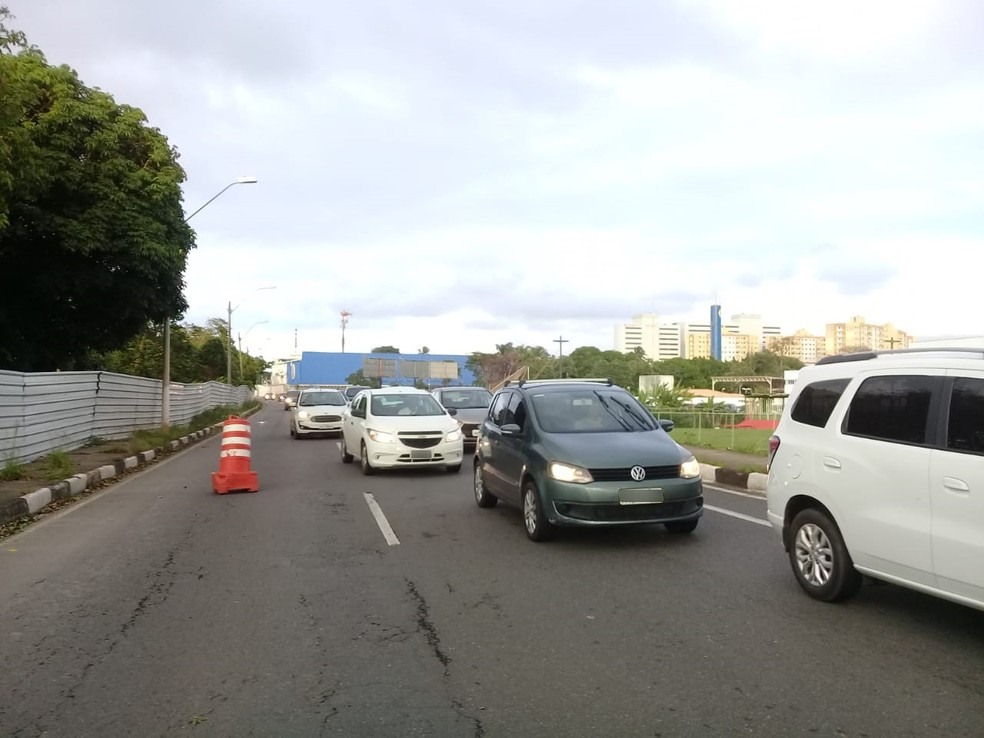 TrÃ¢nsito no local ficou lento â?? Foto: Cid Vaz/TV Bahia