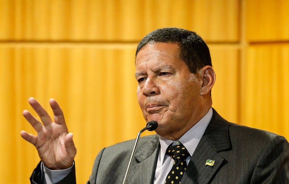 General Mourão