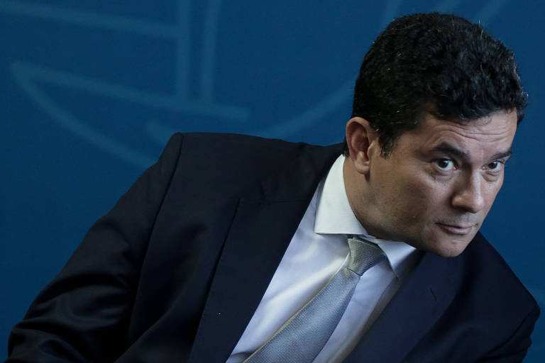 O ministro Sergio Moro durante cerimÃ´nia na qual assumiu oficialmente a pasta da JustiÃ§a e SeguranÃ§a PÃºblica