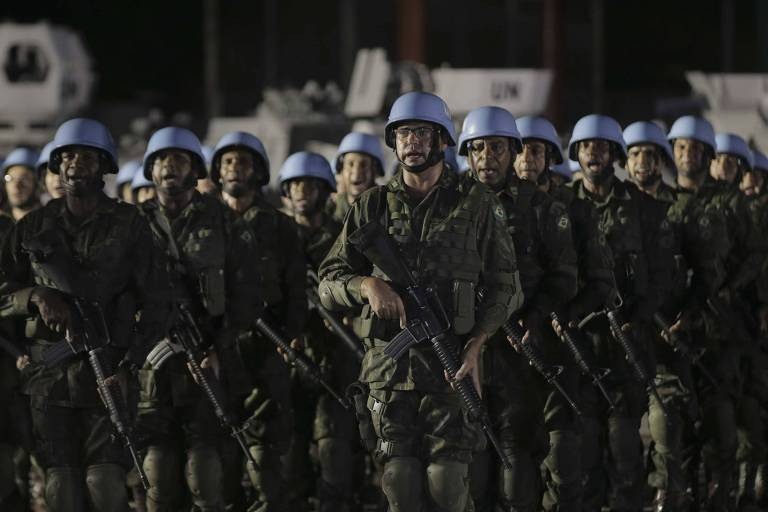 CerimÃ´nia de encerramento das atividades do ExÃ©rcito brasileiro no Haiti, onde o Brasil liderou a missÃ£o de paz da ONU desde 2004