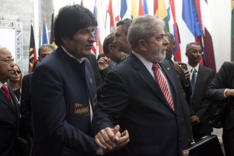 Evo Morales e Lula, em evento no Rio, em 2010