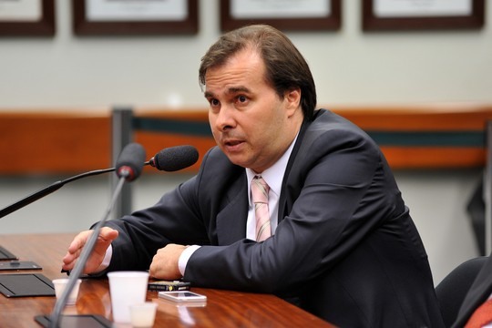 Resultado de imagem para Rodrigo Maia diz que Câmara não aceitará mudança na reforma trabalhista