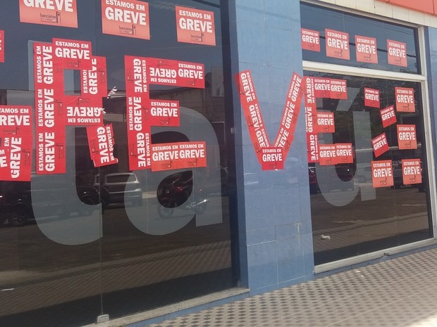 greve, bancários, agências, Macapá, Amapá (Foto: Jéssica Alves/G1)