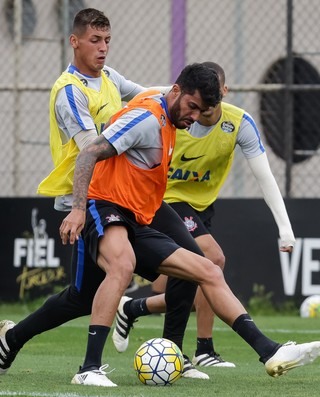 Marciel e Vilson Corinthians (Foto: Rodrigo Gazzanel/Futura Press)