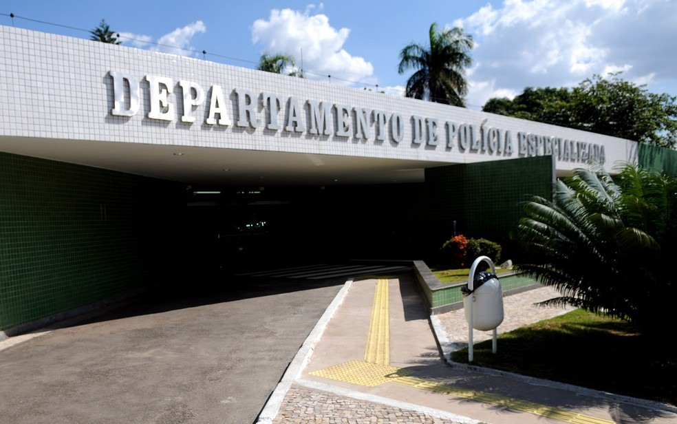 Fachada do Departamento de Polícia Especializada (DPE) do Distrito Federal (Foto: Dênio Simões/Agência Brasília)