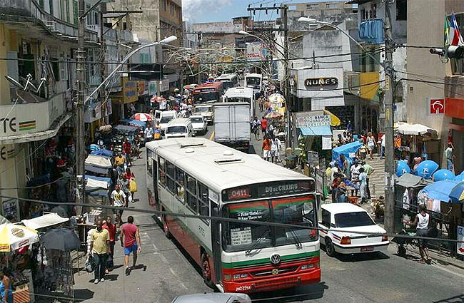 Resultado de imagem para fotos do bairro da liberdade em salvador