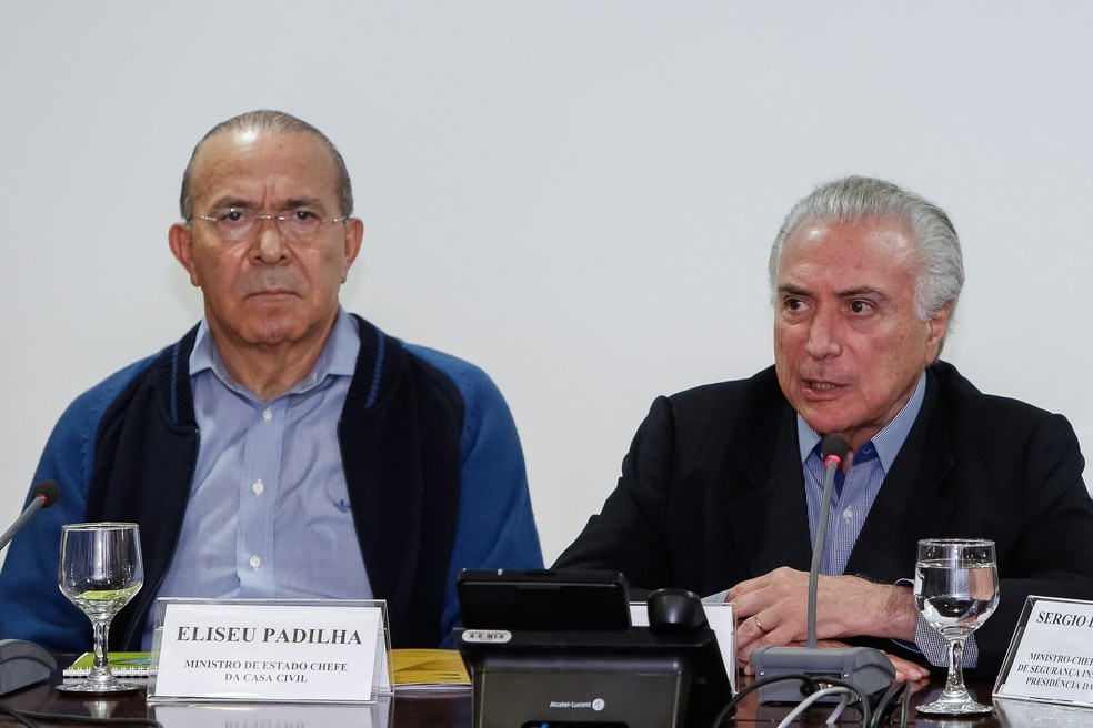 O ministro Eliseu Padilha e o presidente Michel Temer (Foto: Alan Santos/PresidÃªncia da RepÃºblica)