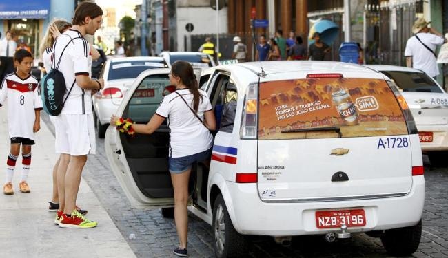 Resultado de imagem para fotos de taxis em salvador