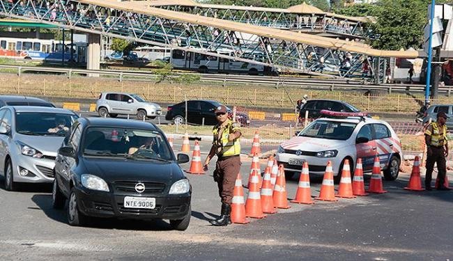 Resultado de imagem para fotos de obras no transito do iguatemi