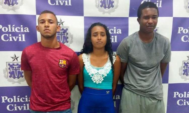 O trio preso era apoiado por outro veículo, de onde partiu o tiro - Foto: Divulgação