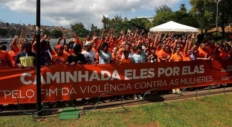 Caminhada marcou o encerramento dos 21 Dias de Ativismo pelo Fim da Violência contra as Mulheres - Foto: Alberto Coutinho | GovBa