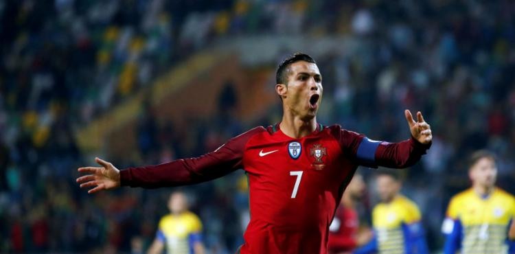 Sse Portugal tem CR7, o Chile conta com armas ofensivas, como Alexis Sánchez - Foto: Rafael Marchante | Reuters