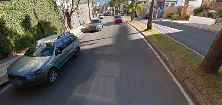 Trio tentou roubar um carro na rua Waldemar Falcão - Foto: Reprodução | Google Street View