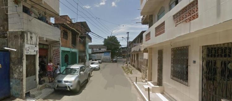 A vítima residia na rua José Veloso Gordilho - Foto: Reprodução | Google Maps