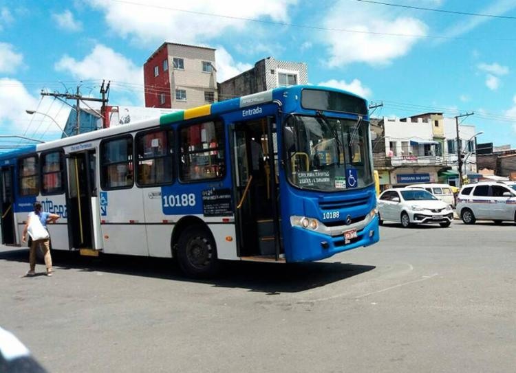 O coletivo seria o JSA 2558, que fazia a linha Barroquinha x Santa Mônica - Foto: Cidadão Repórter | Via Whatsapp