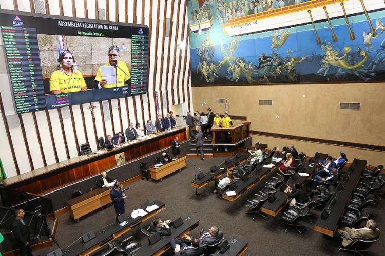 O texto da lei aprovada seguirÃ¡ agora para sanÃ§Ã£o do governador Rui Costa - Foto: Sandra Travassos l AL-BA