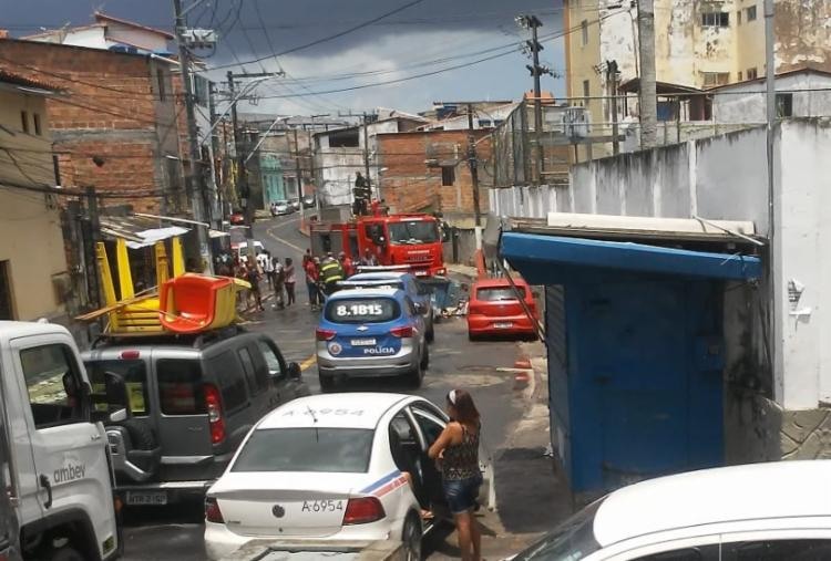 Manifestação realizada no final da manhã deste sábado | Foto: Reprodução - Foto: Reprodução