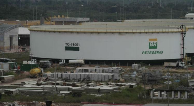 Resultado de imagem para Petrobras recebe certificação da Bovespa como destaque em governança de estatais