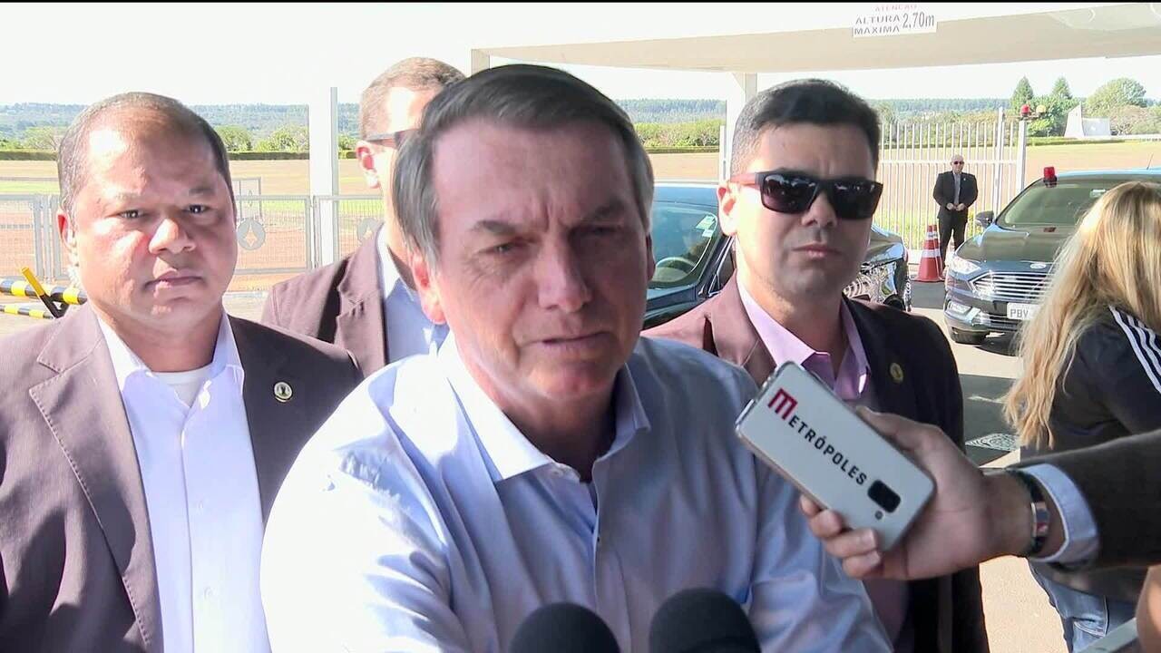 Resultado de imagem para Bolsonaro vai nesta terÃ§a Ã  Bahia para inaugurar aeroporto sem a presenÃ§a do governador Rui Costa