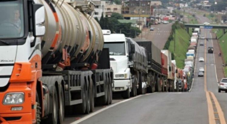 Resultado de imagem para Acordo com caminhoneiros enfrenta resistÃªncias e pode parar na JustiÃ§a