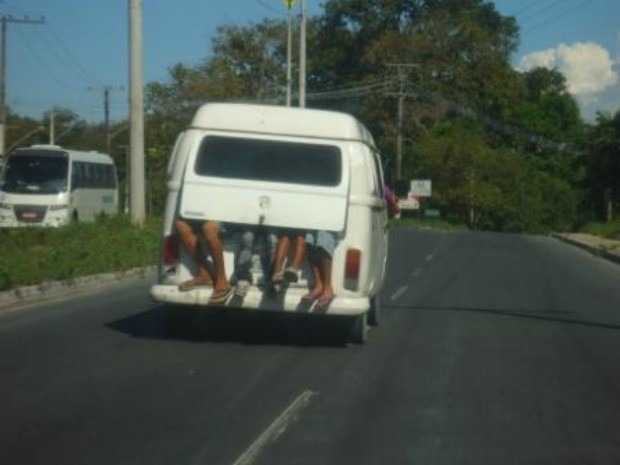 Resultado de imagem para transporte irregular de passageiros