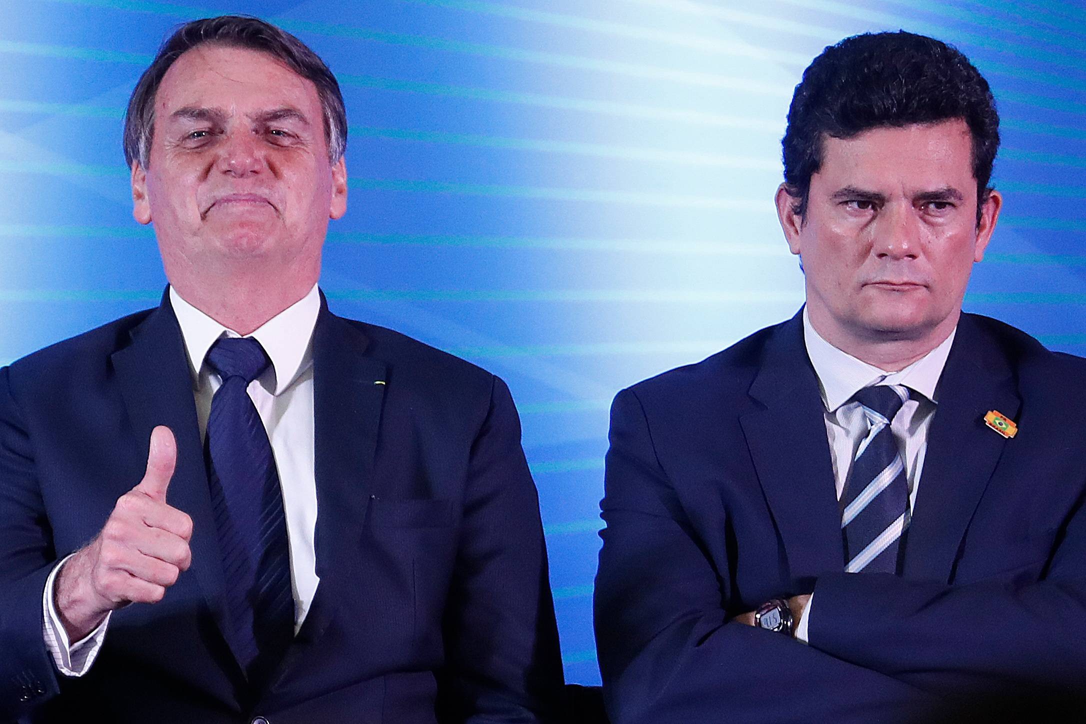 Sergio Moro explica cara feia em fotos ao lado de Bolsonaro