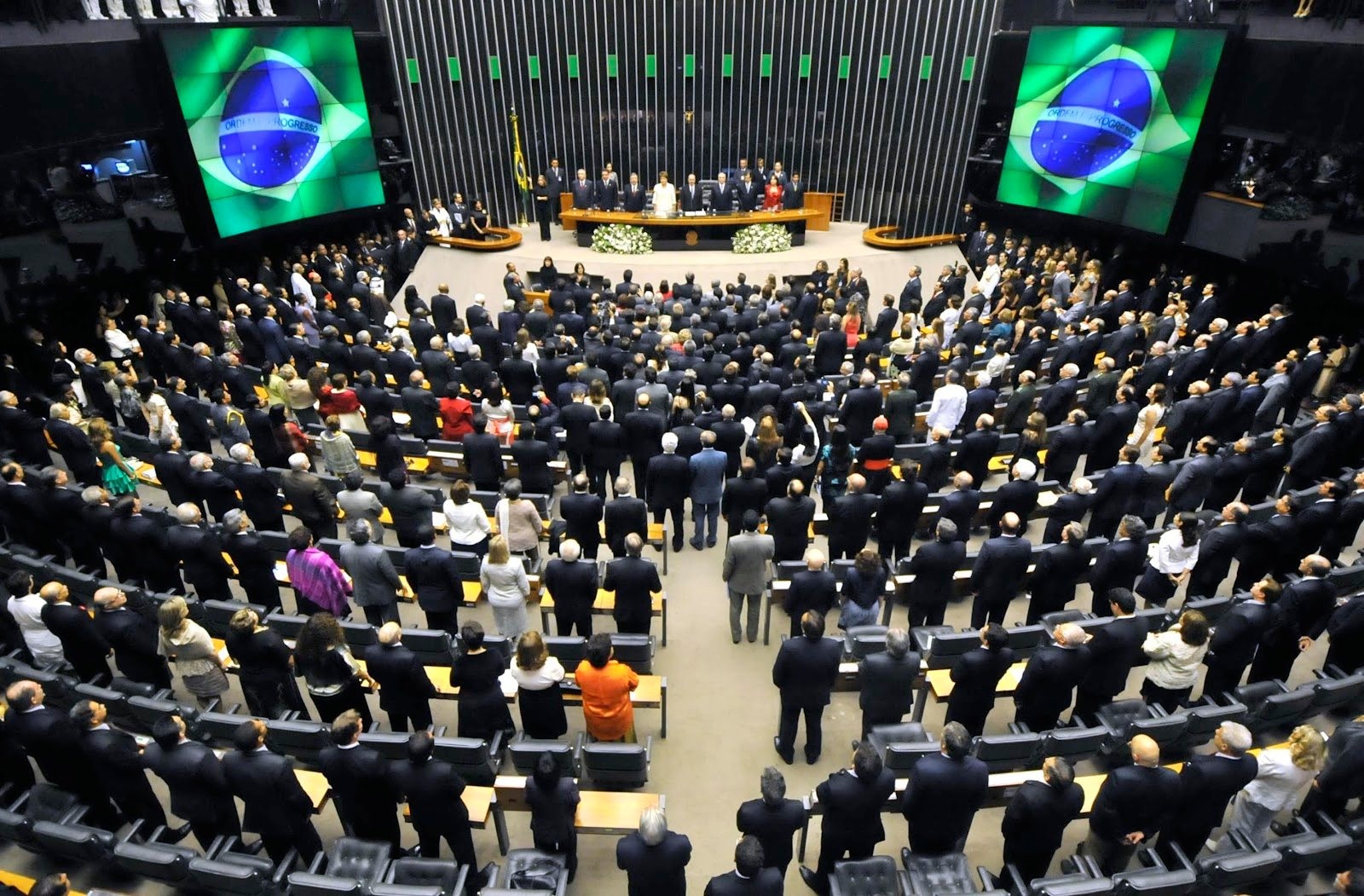 Resultado de imagem para fotos do congresso nacional plenario