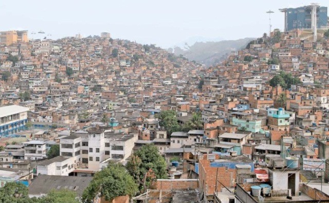 Resultado de imagem para Complexo do Alemão, no Rio