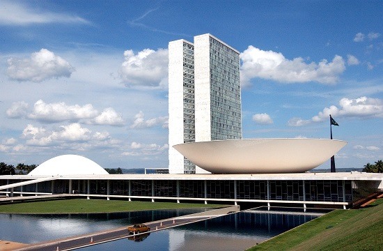 Resultado de imagem para Maioria do STF vota a favor de limitar foro privilegiado de deputados e senadores