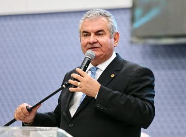 Coronel pÃµe KÃ¡tia Abreu em grupoÂ de Whatsapp e senadora se revolta