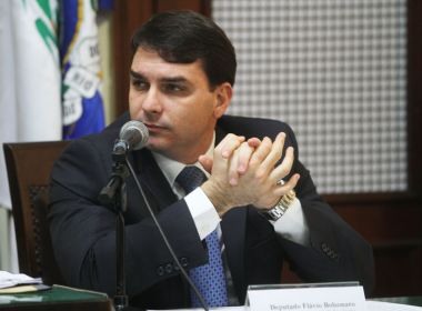 FlÃ¡vio Bolsonaro herdarÃ¡ gabinete de EunÃ­cio no Senado