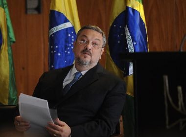 DelaÃ§Ã£o de Palocci deflagra sÃ©rie de diligÃªncias atrÃ¡s de propina de Lula na Sete Brasil