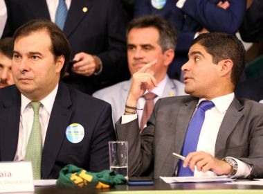 Rodrigo Maia evita ACM Neto após crise em eleição da Câmara, diz coluna