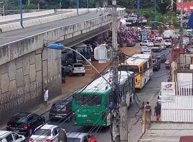 Manifestação na ACM complica trânsito em diversas áreas; via já foi liberada