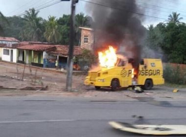 Carro-forte é explodido na BR-110, entre Catu e Alagoinhas