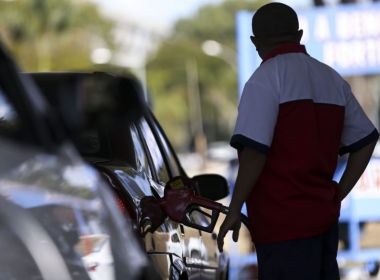 Petrobras anuncia redução de 1,5% no preço da gasolina e 0,7% no diesel