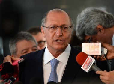 Alckmin indica que nÃ£o vai apoiar nem Haddad nem Bolsonaro