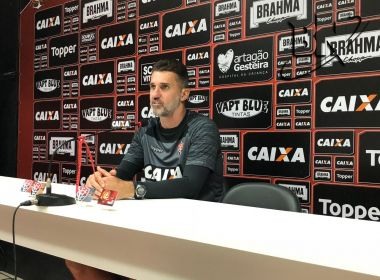 Mancini faz agradecimento apÃ³s demissÃ£o do VitÃ³ria: 'Saio convicto que dei o meu melhor'