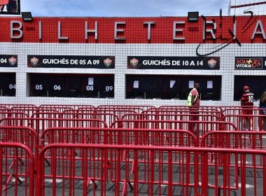 VitÃ³ria inicia venda de ingressos para duelo contra o Vila Nova no BarradÃ£o