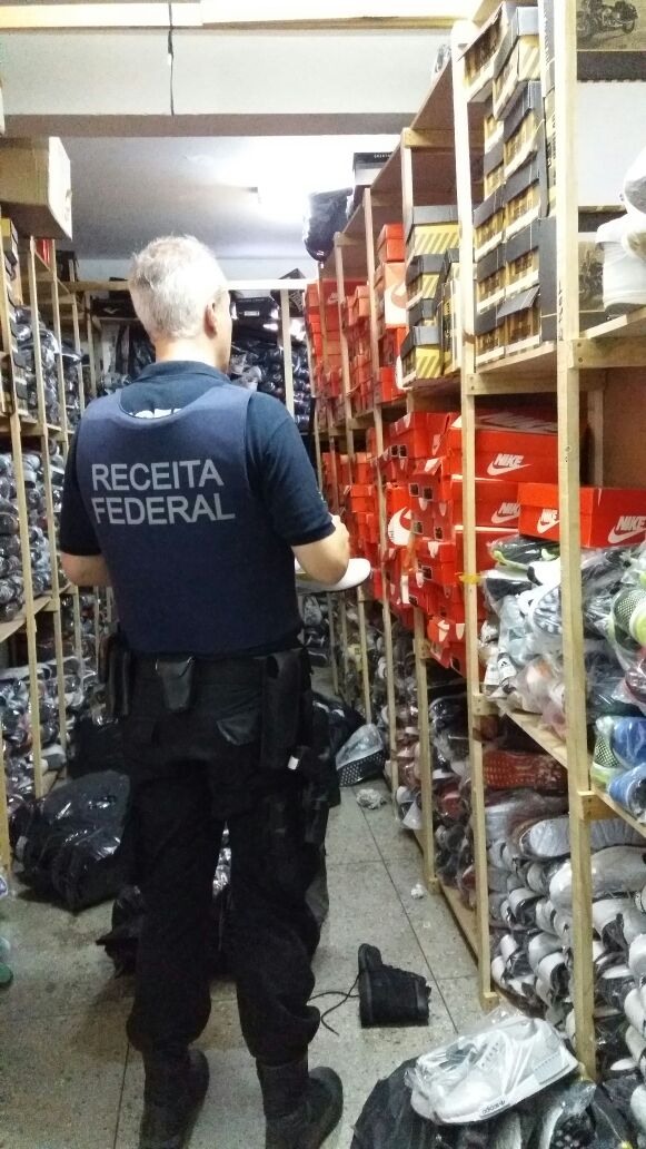 Resultado de imagem para Receita Federal apreende R$ 440 milhões em mercadorias no centro de São Paulo