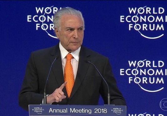 Resultado de imagem para Em Davos, Temer afirma que governo vai 'batalhar dia e noite' para aprovar a reforma da Previdência