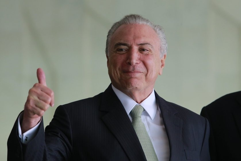 Resultado de imagem para Em nova campanha, Temer vincula impopularidade Ã  crise de governos passados