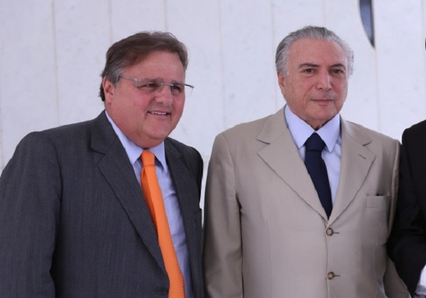 Brasília- DF- Brasil- 18/05/2016 Presidente Michel Temer recebe o ministro Geddel Vieira Lima e líderes do Senado Federal. Foto: Marcos Corrêa/ Vice Presidência da República