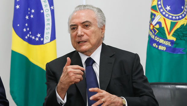 Resultado de imagem para auxiliares do presidente temer procurou a tv globo