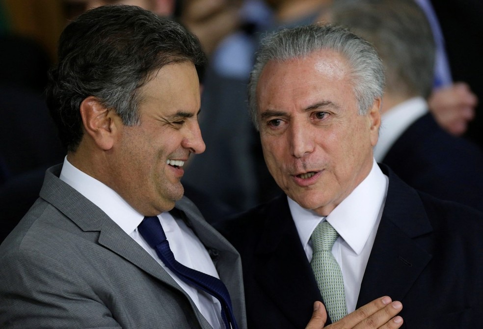 O senador AÃ©cio Neves e o presidente Michel Temer (Foto: Ueslei Marcelino/Reuters)